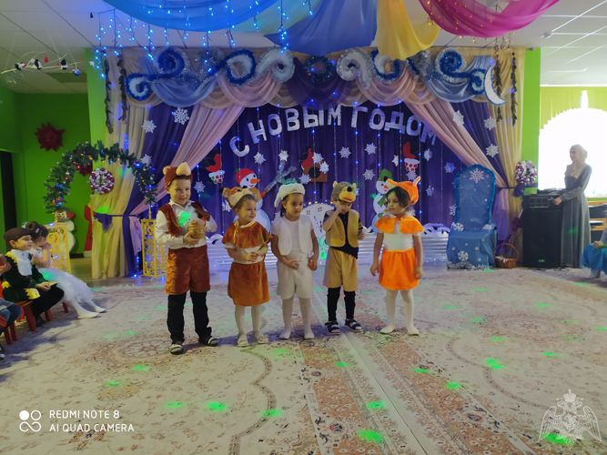 Новогодние утренники в нашем ДОУ