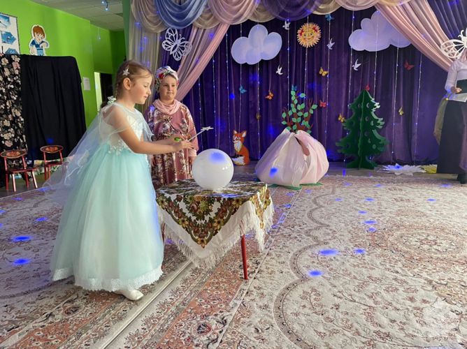 Театральная деятельность "В гостях у сказки"