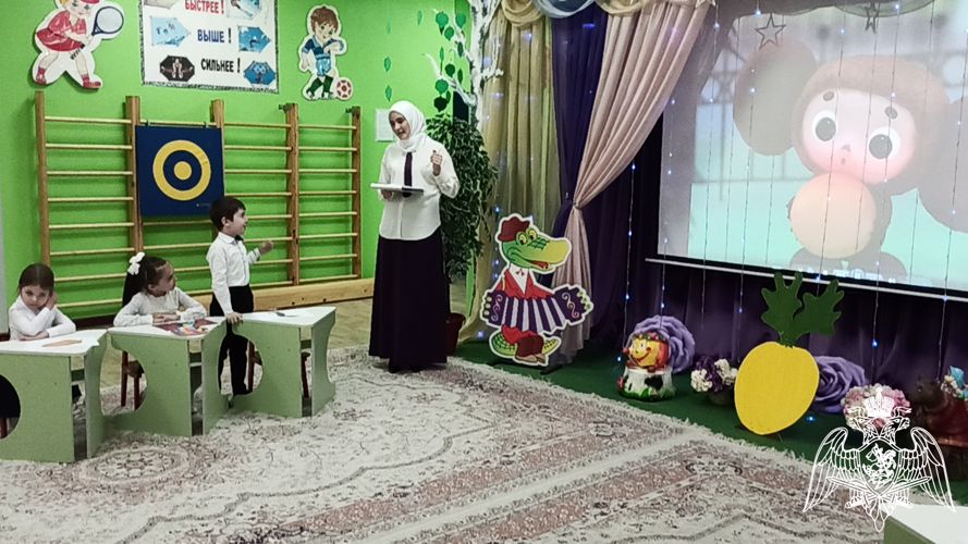 Викторина "В гостях у мультиков" с детьми старшей группы "Ласточки"(провела: воспитатель Костоева М.А.)