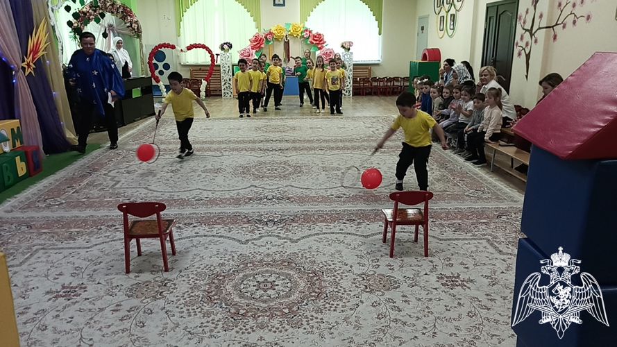 Спортивный праздник "Космодром здоровья" (провела: инструктор по физической культуре Циздоева Л.А.)