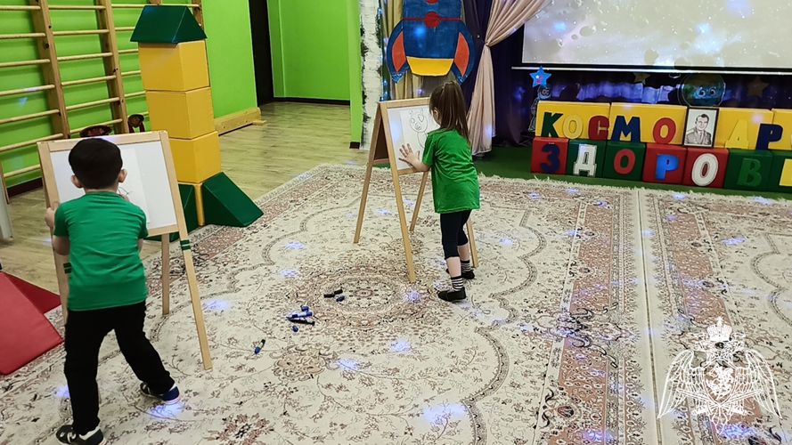 Спортивный праздник "Космодром здоровья" (провела: инструктор по физической культуре Циздоева Л.А.)
