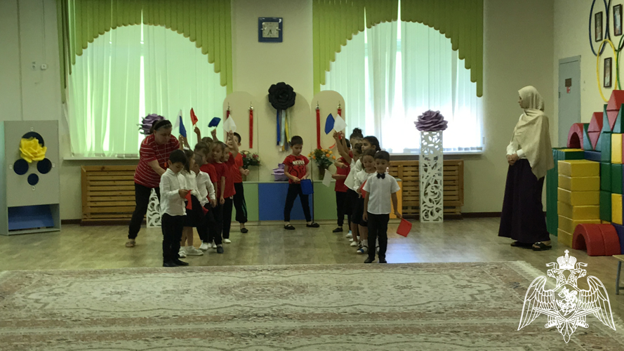 ДЕНЬ РОССИЙСКОГО ФЛАГА!