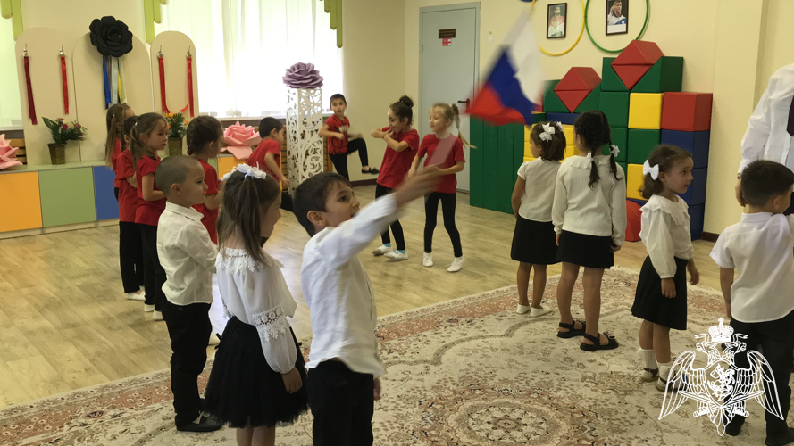 ДЕНЬ РОССИЙСКОГО ФЛАГА!