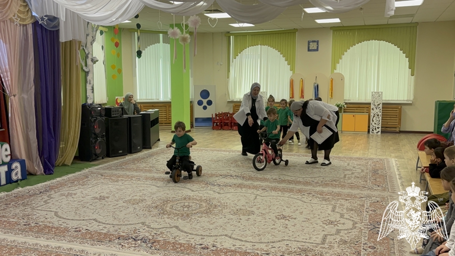 Спортивный праздник «Спортивное путешествие вокруг света» 