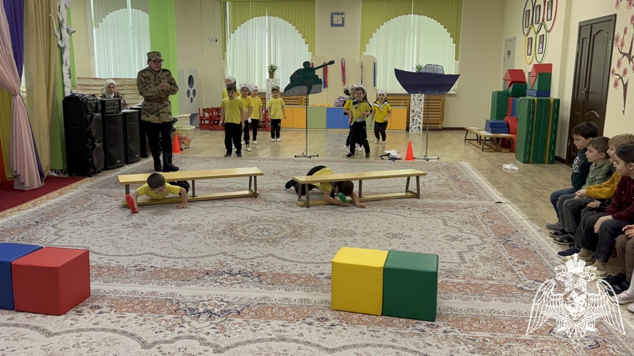 Спортивно-развлекательное мероприятие «Мы — солдаты, бравые ребята»